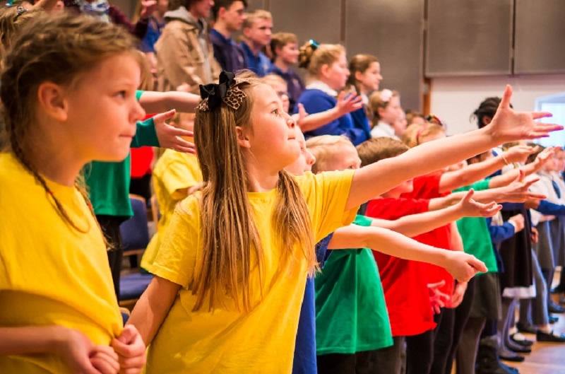 Discover singing with Arts Award and Friday Afternoons